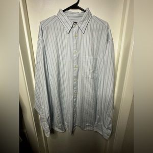 Banana republic size XL. White dress shirt.